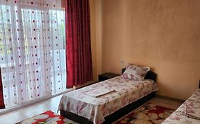 Apartment Lachevi