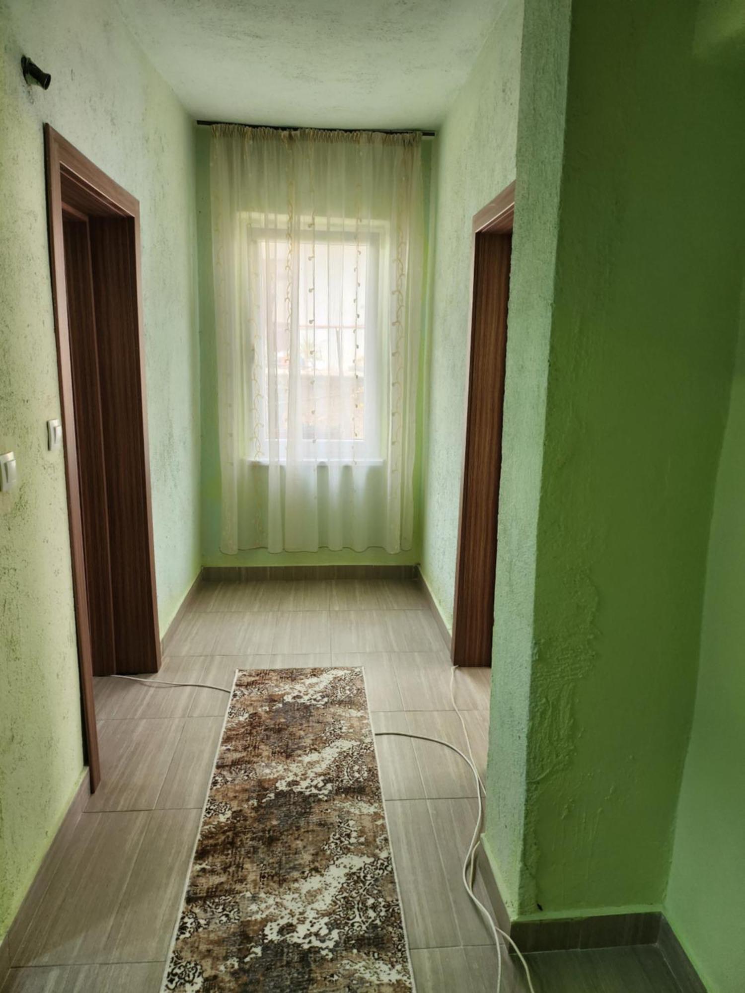 Apartment Lachevi Санданський Екстер'єр фото