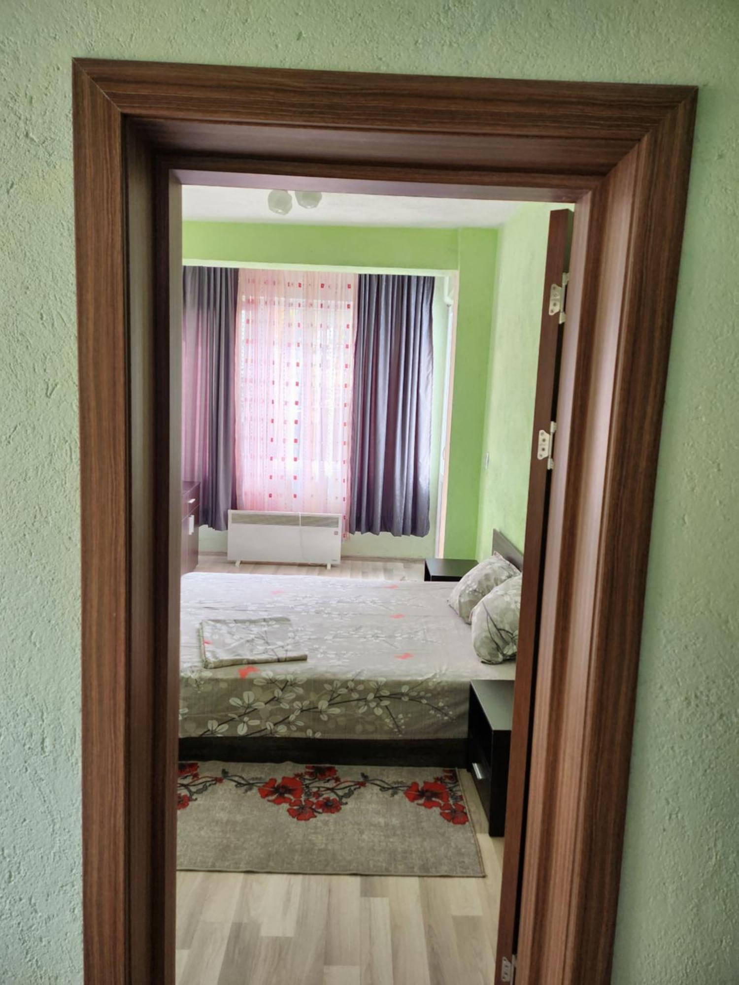 Apartment Lachevi Санданський Екстер'єр фото